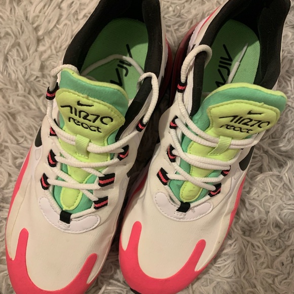 2020 Nike Air Max 270 React 'Hyper Pink - Picture 4 of 7